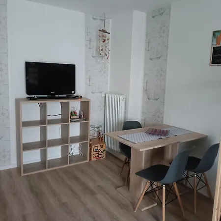 Daire Leuchtturm Mit E-bike Verleih Wilhelmshaven