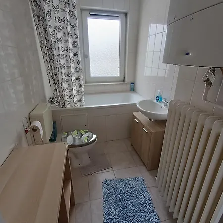 Leuchtturm Mit E-bike Verleih * Wilhelmshaven